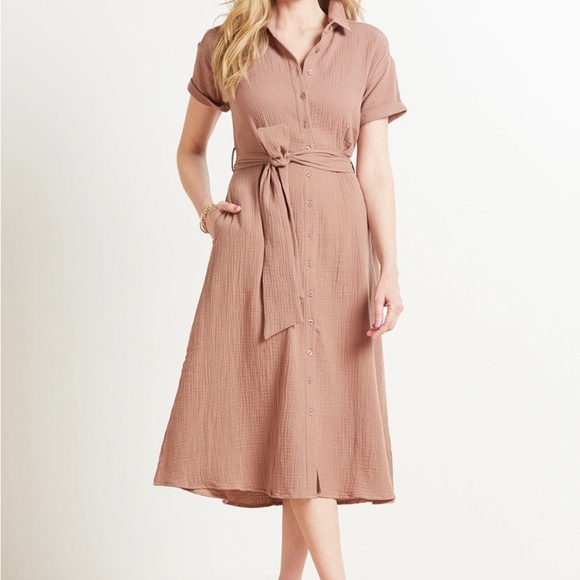 Evereve Dresses & Skirts - Evereve Hailey Gauze Button Down Dress Belted Shirt Dress Tan Size Medium